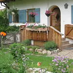 Suzanne's B&b&gardens